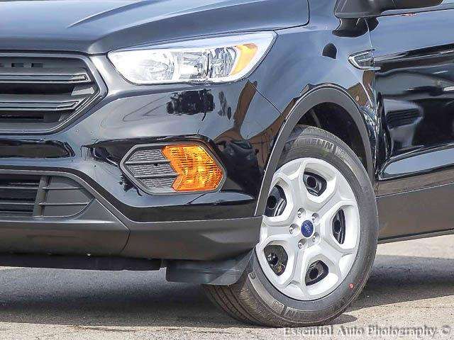 Ford Escape 2017 photo 2